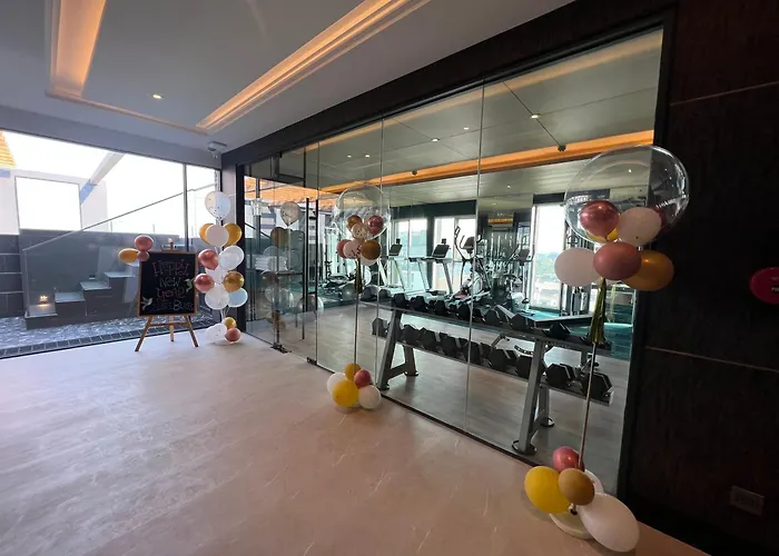 Arni Skye Bangkok